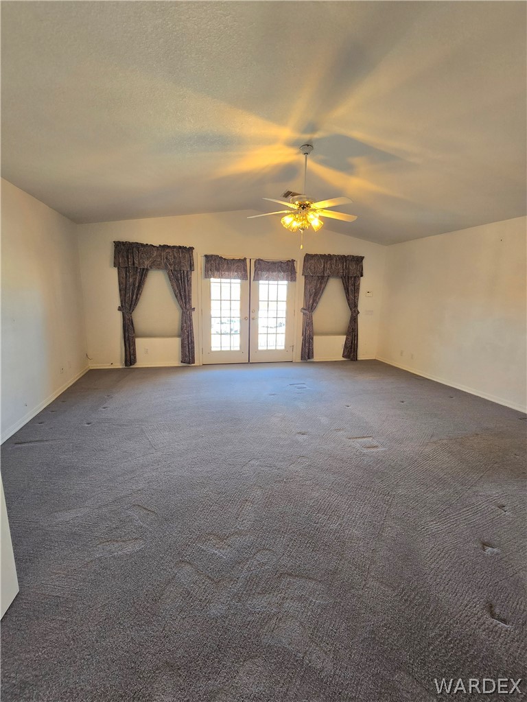 292 North Ridge Cove