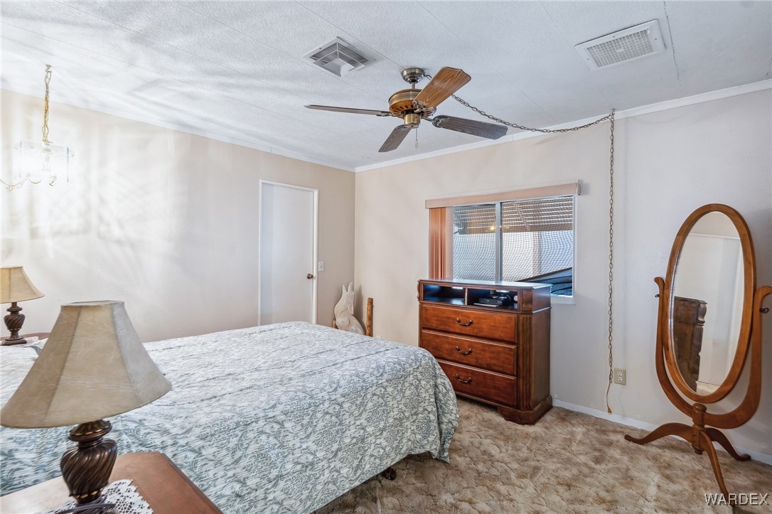 750 Roadrunner Drive