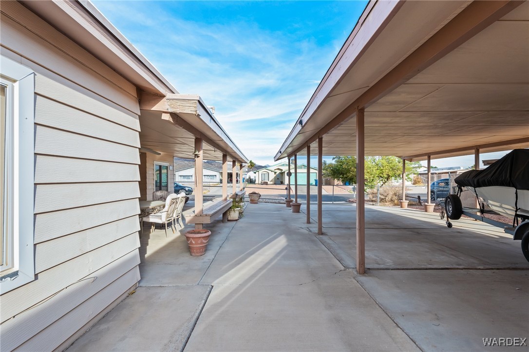 750 Roadrunner Drive