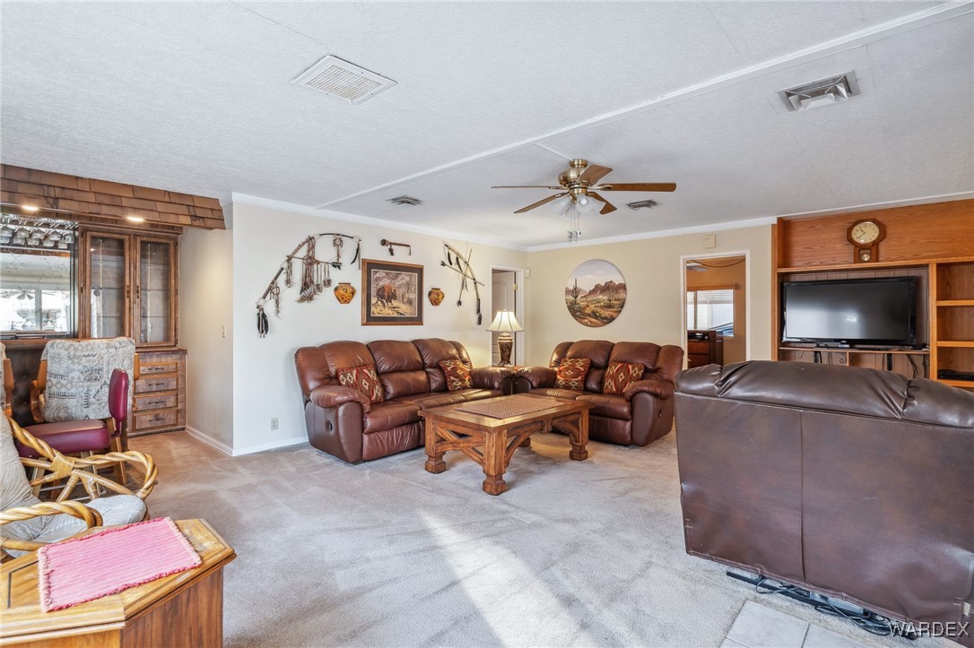 750 Roadrunner Drive