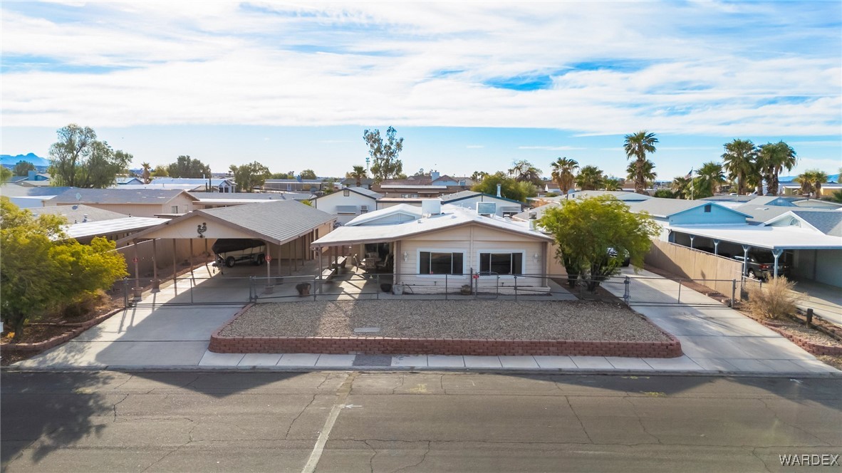 750 Roadrunner Drive