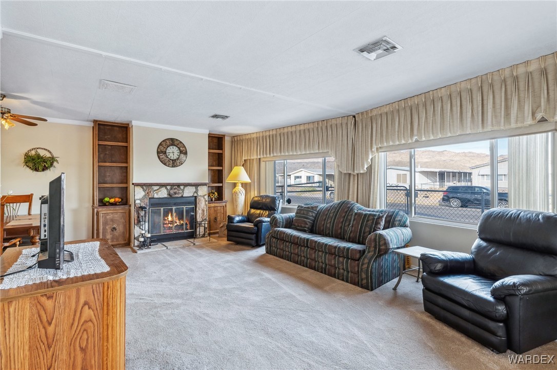 750 Roadrunner Drive
