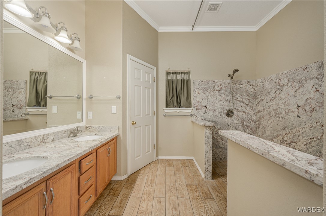 1052 Desert View Lane