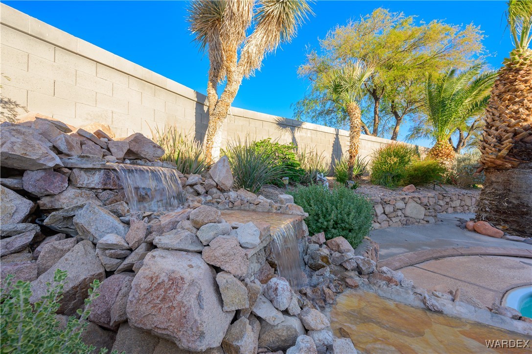 1052 Desert View Lane