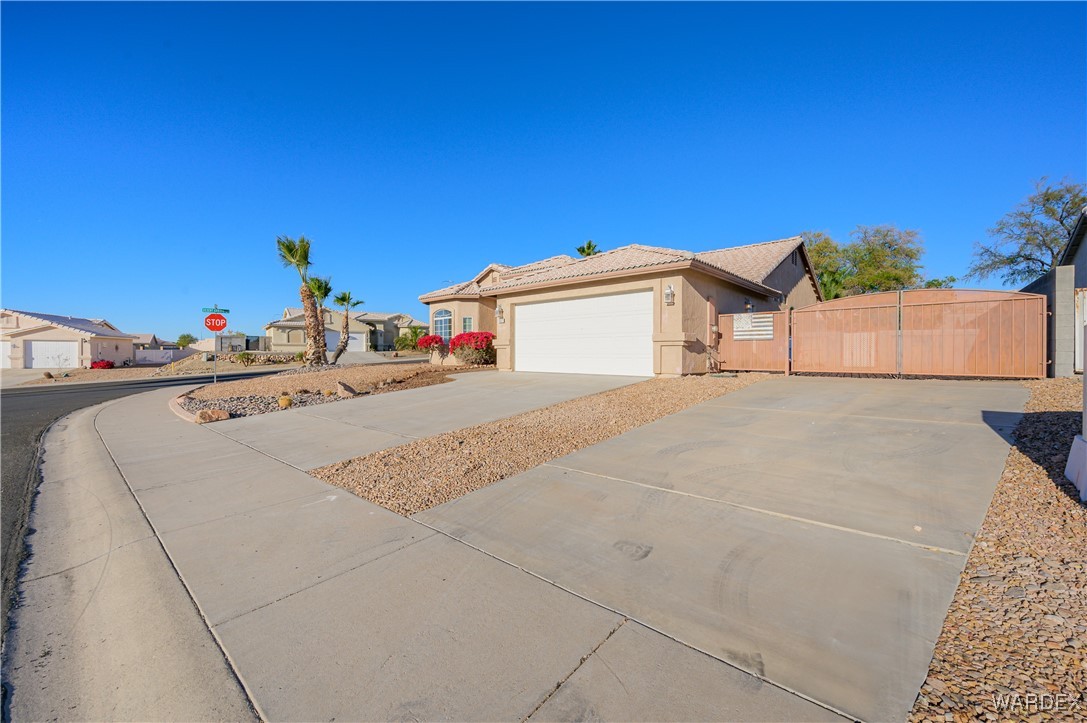 1052 Desert View Lane
