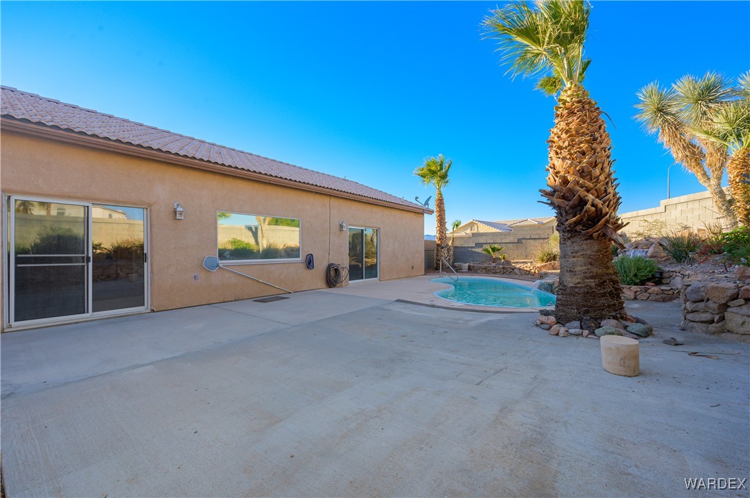 1052 Desert View Lane