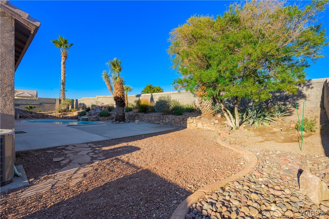 1052 Desert View Lane