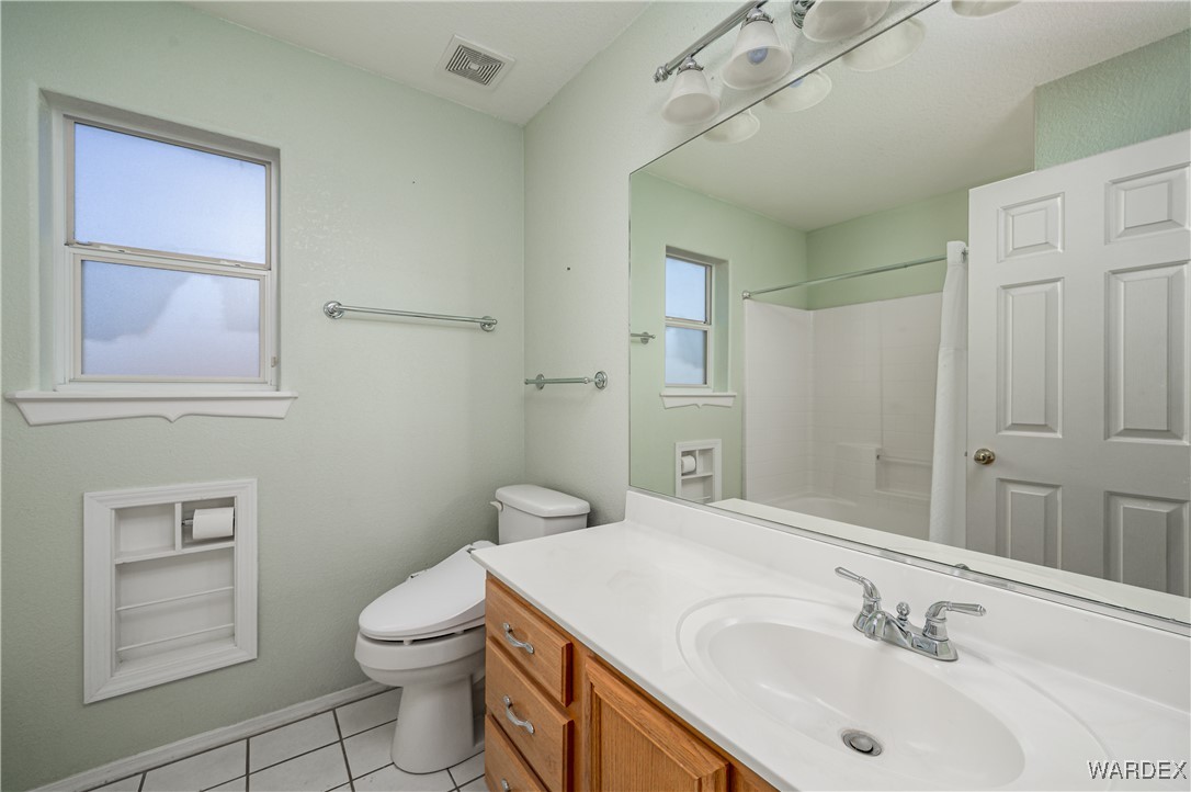 1052 Desert View Lane