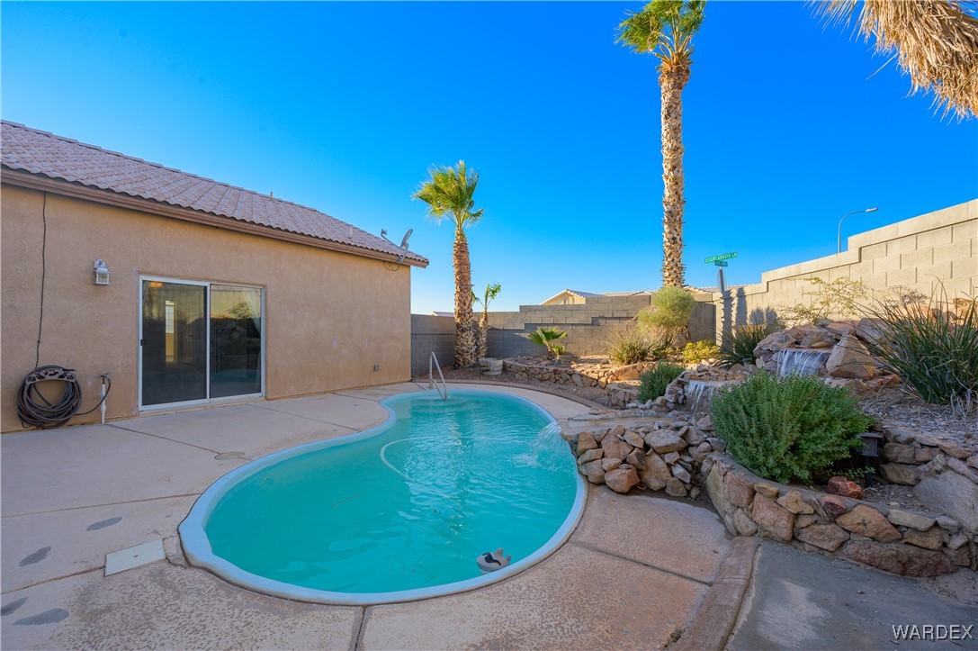 1052 Desert View Lane