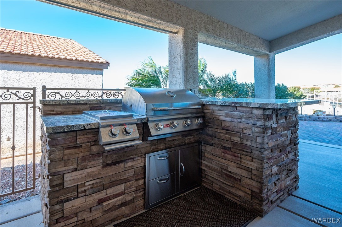 2447 Topanga Drive
