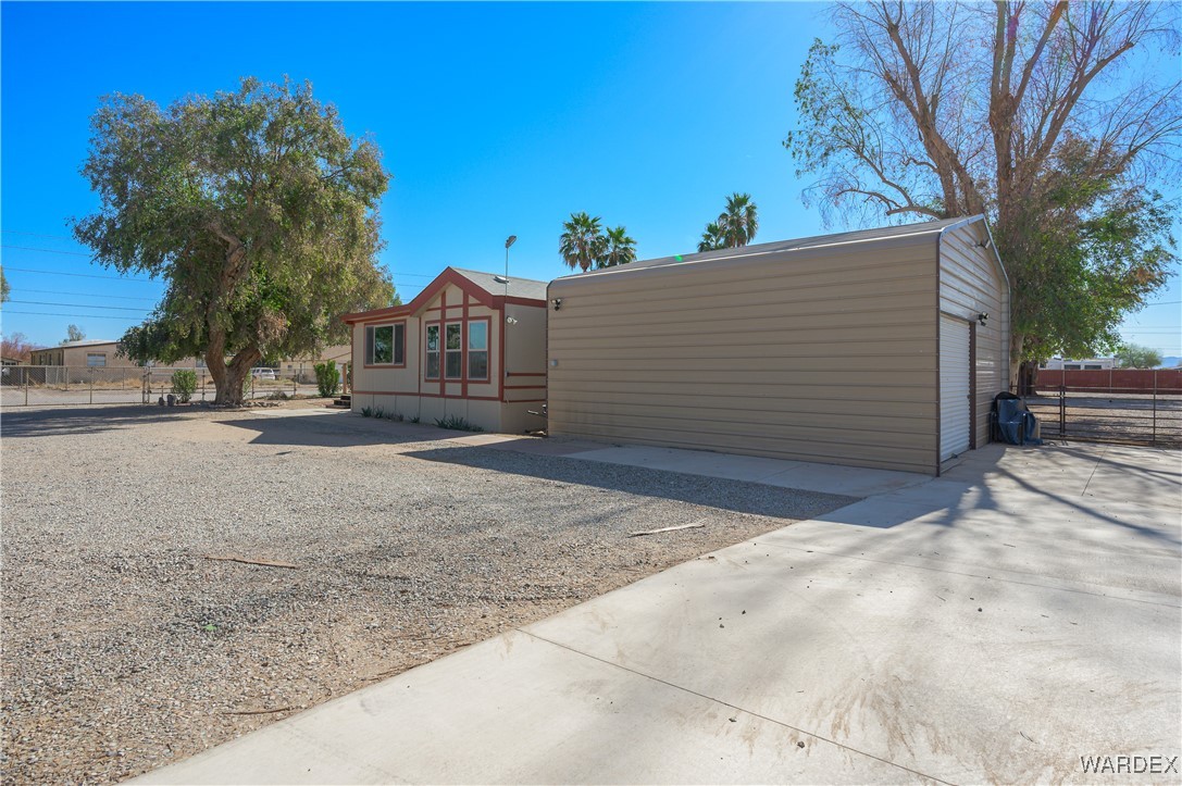 8893 S Calle Del Media