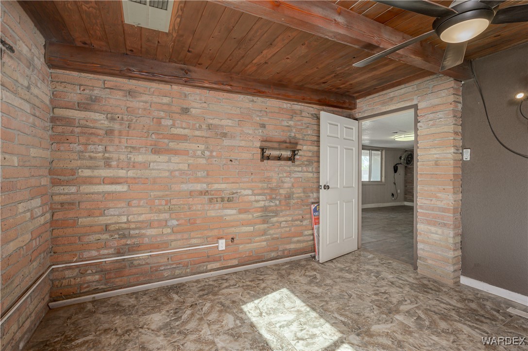 8893 S Calle Del Media