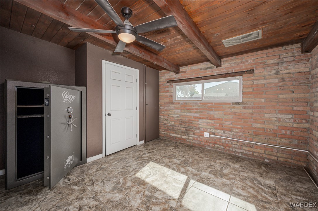 8893 S Calle Del Media