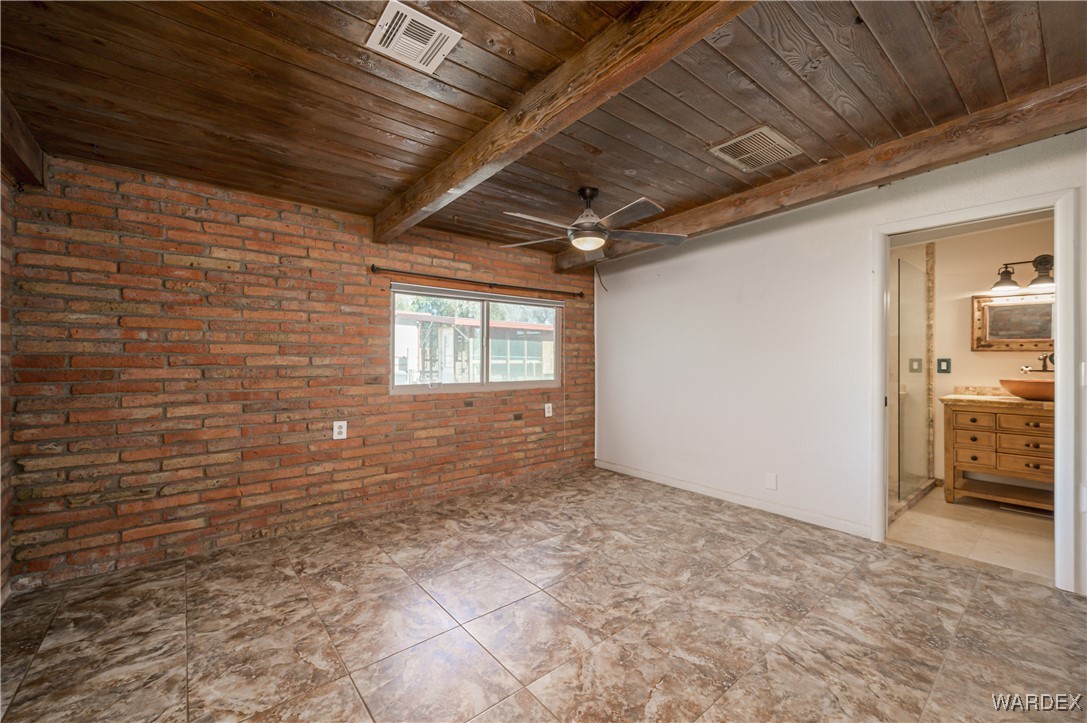 8893 S Calle Del Media