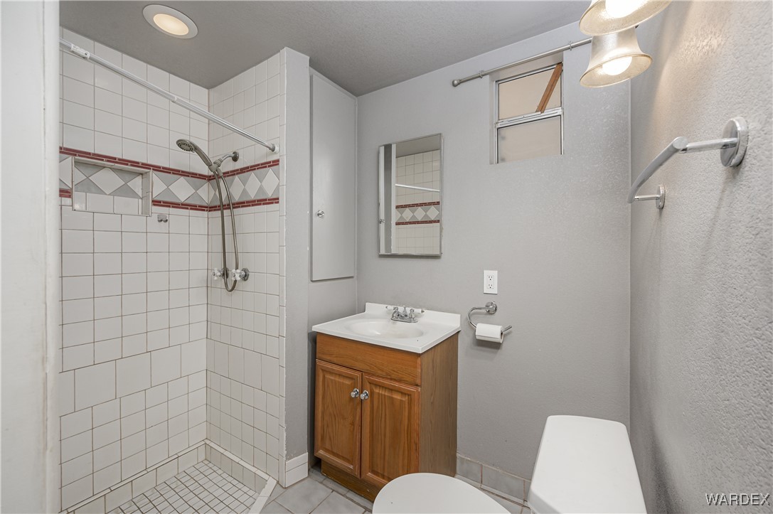 8893 S Calle Del Media