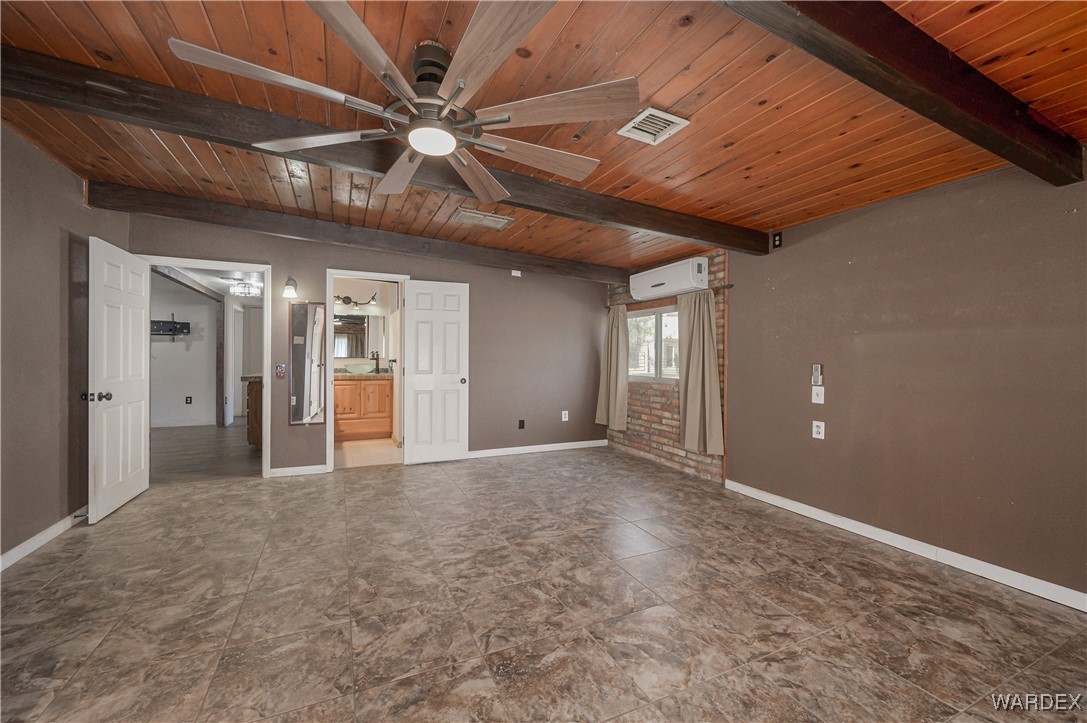 8893 S Calle Del Media