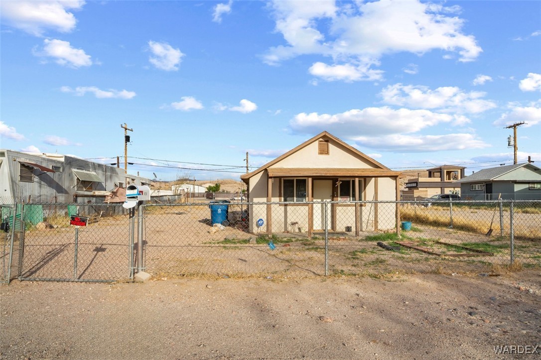 474 Long Avenue