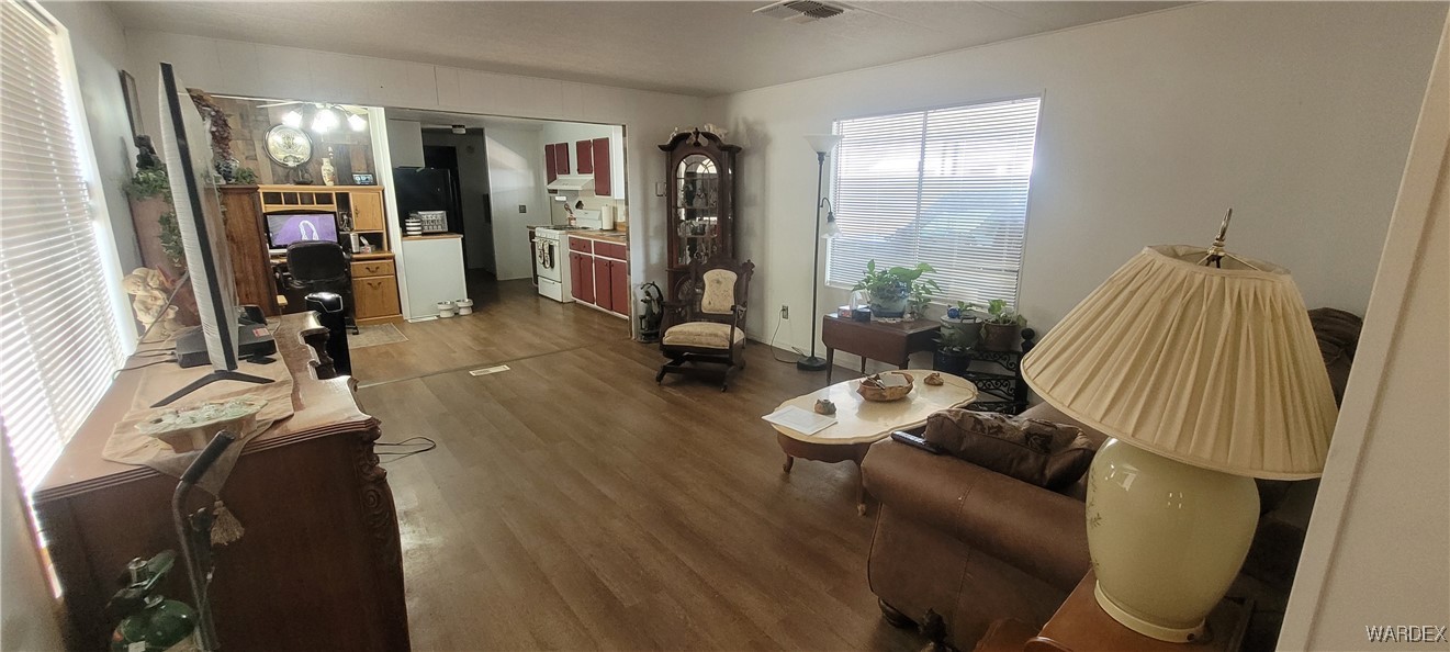 583 Harbor Drive