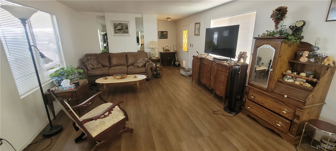 583 Harbor Drive