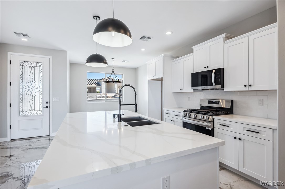 2604 Unicorn Road