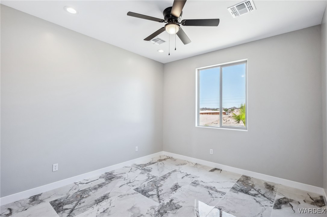 2604 Unicorn Road
