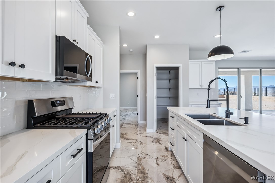 2604 Unicorn Road