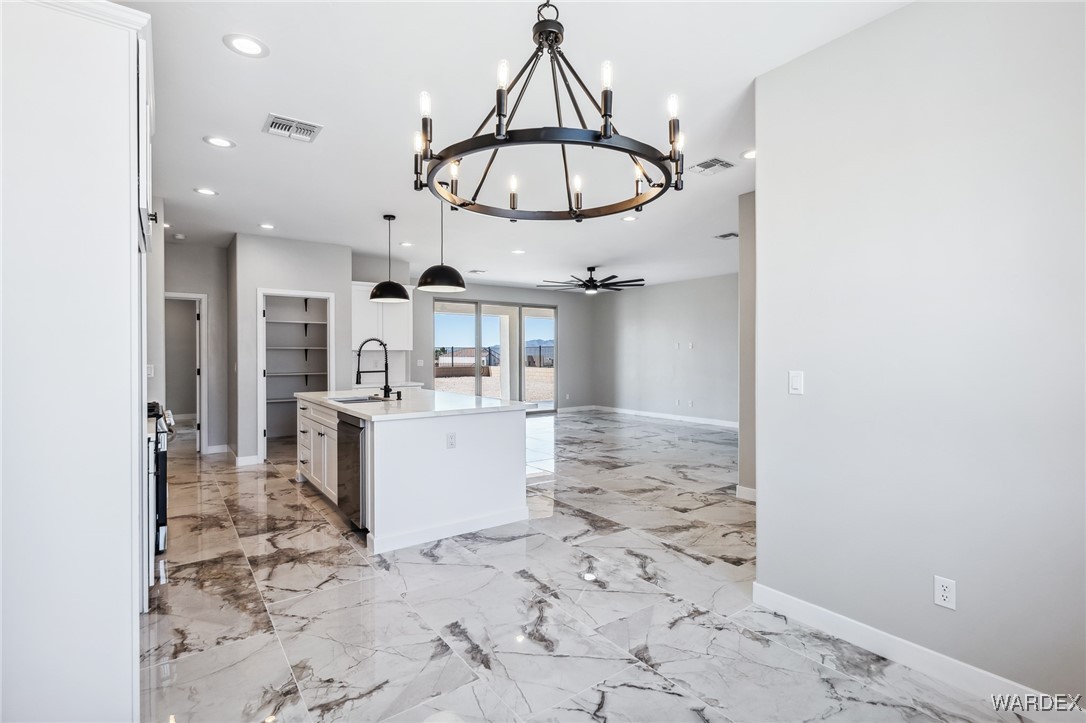 2604 Unicorn Road