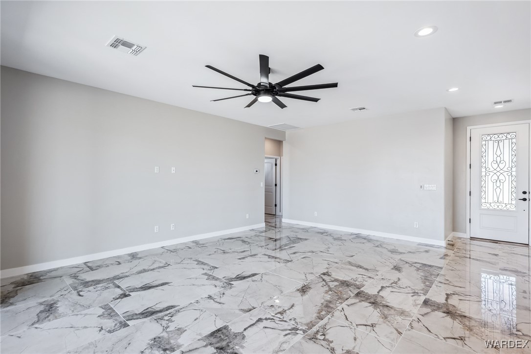 2604 Unicorn Road