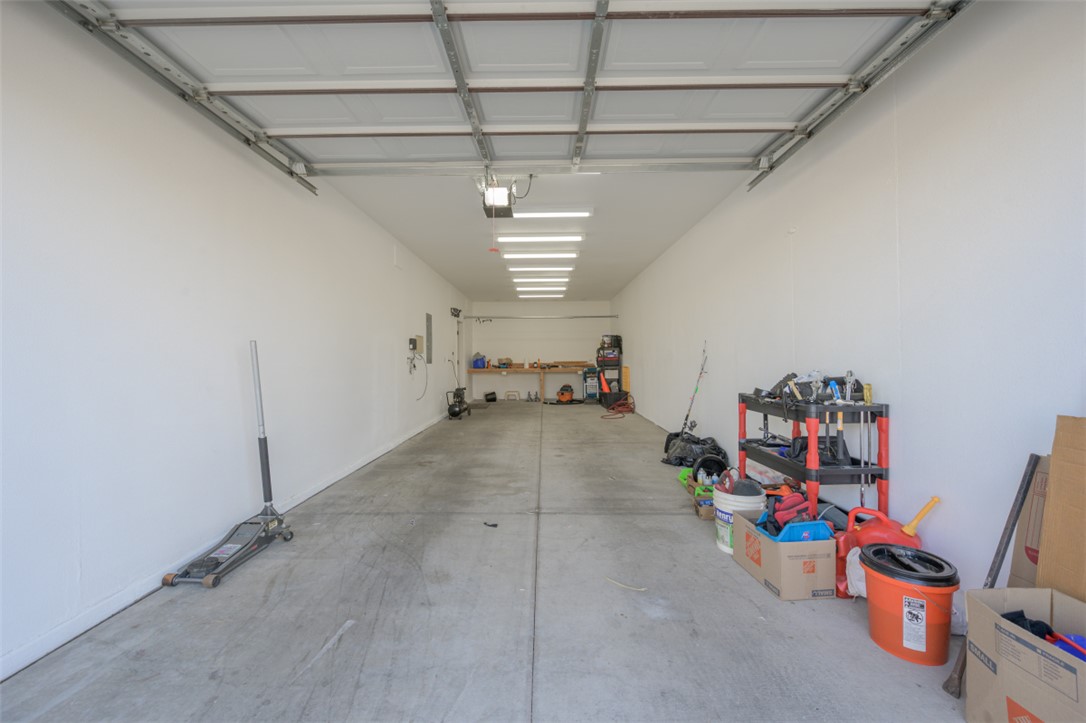 3360 W Landon Drive 8-106