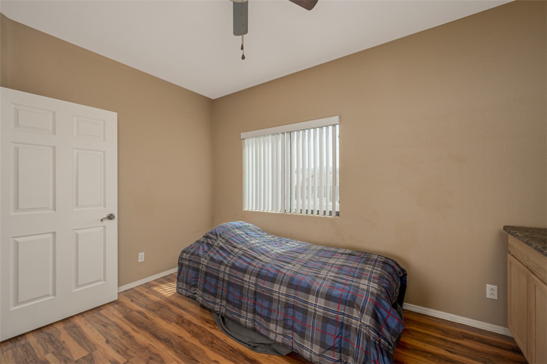 3360 W Landon Drive 8-106