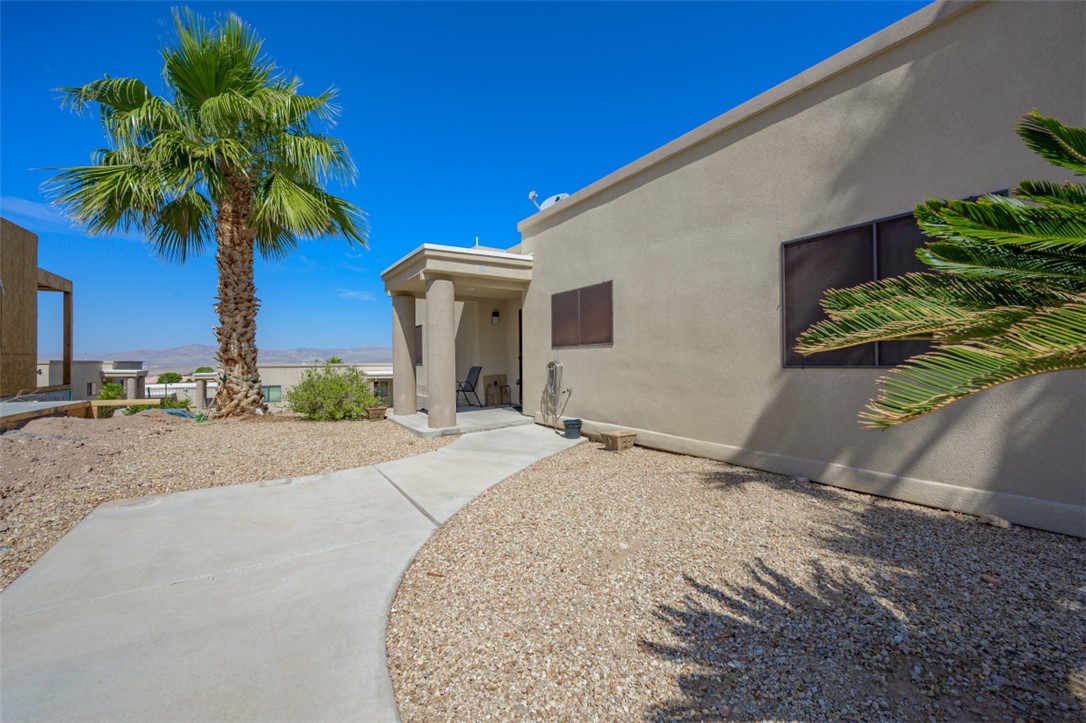 3360 W Landon Drive 8-106