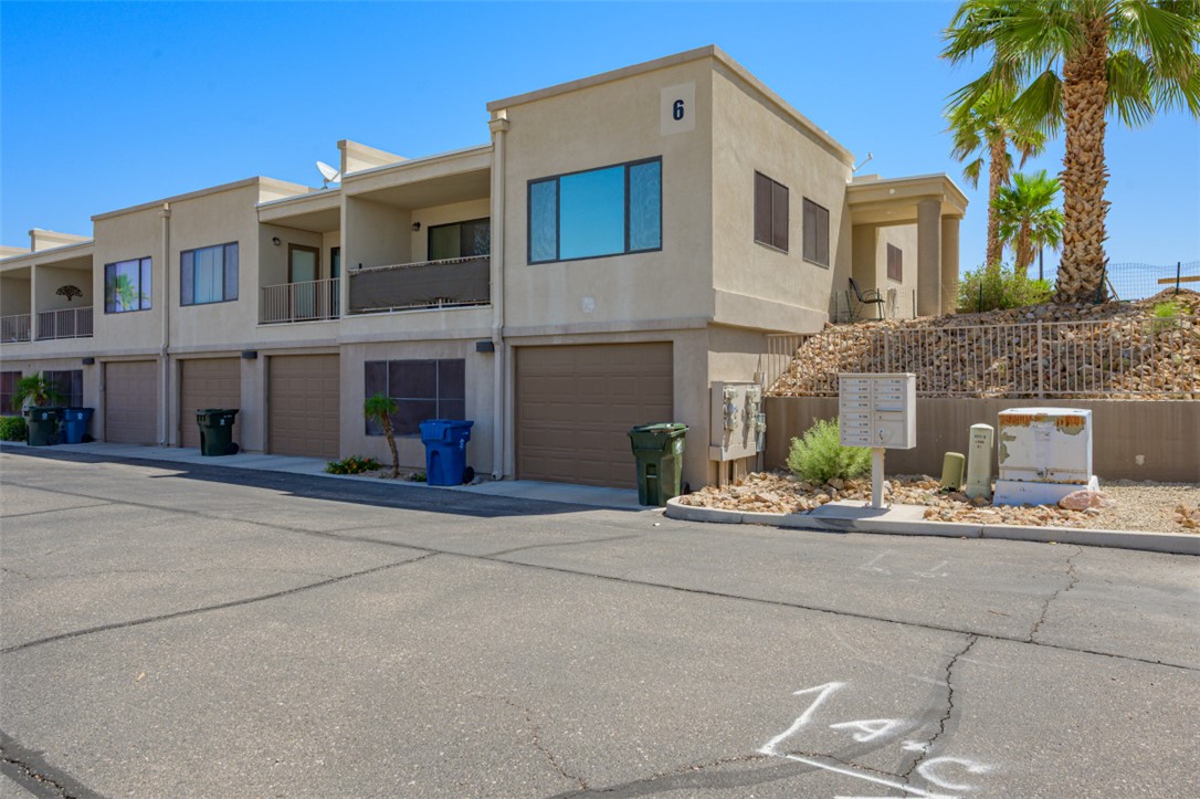 3360 W Landon Drive 8-106