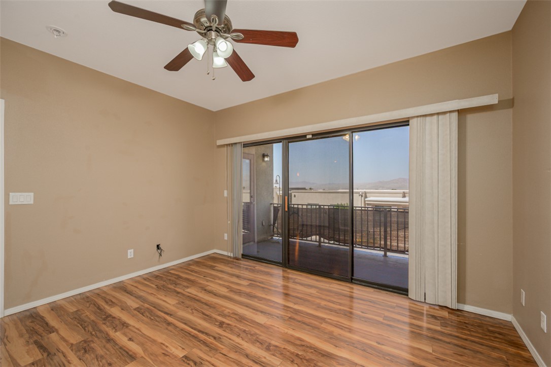 3360 W Landon Drive 8-106