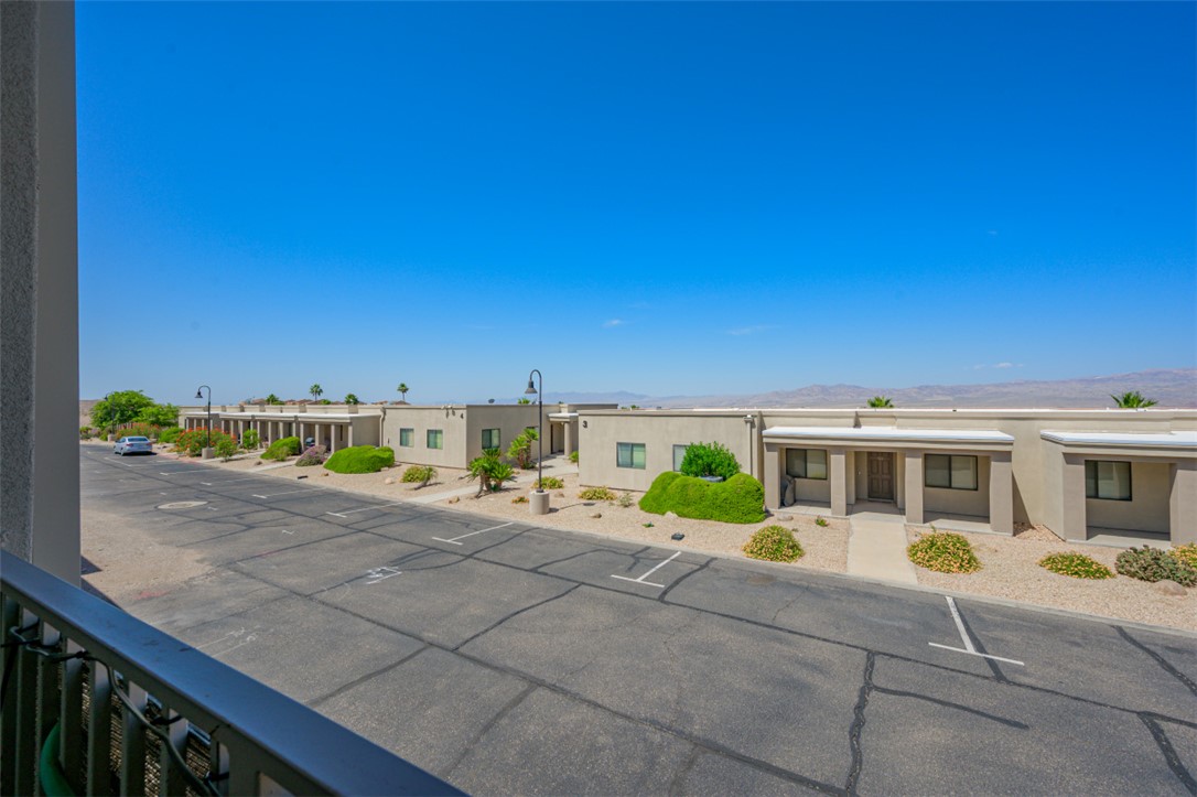 3360 W Landon Drive 8-106