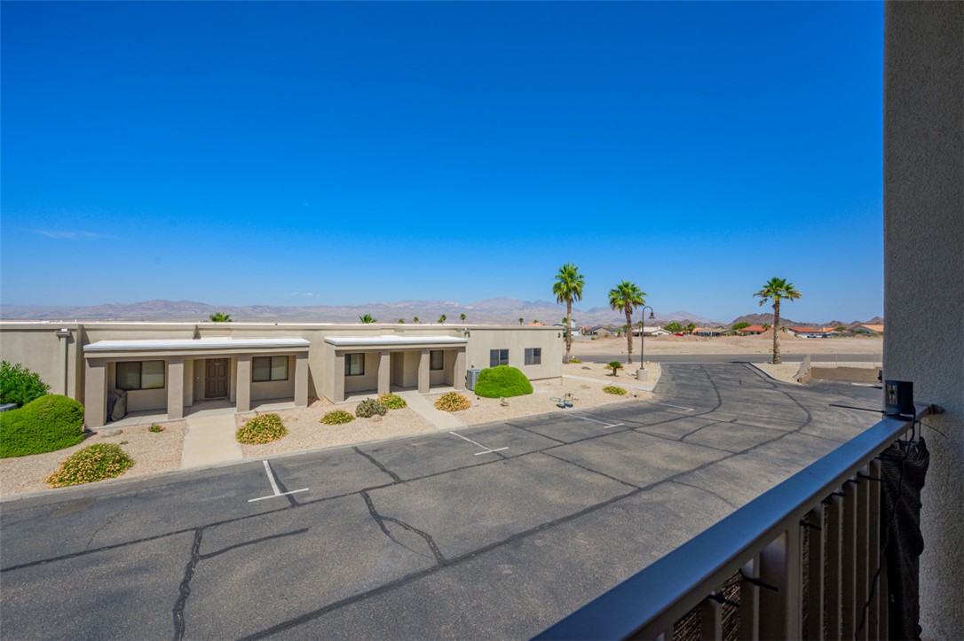 3360 W Landon Drive 8-106