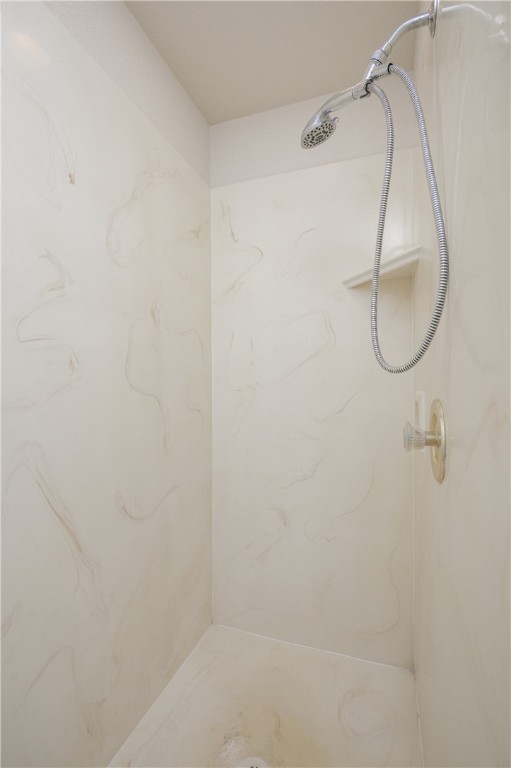 2150 E Bella Vista Drive