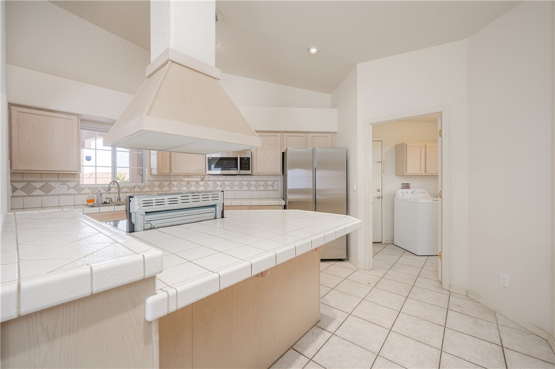 2150 E Bella Vista Drive