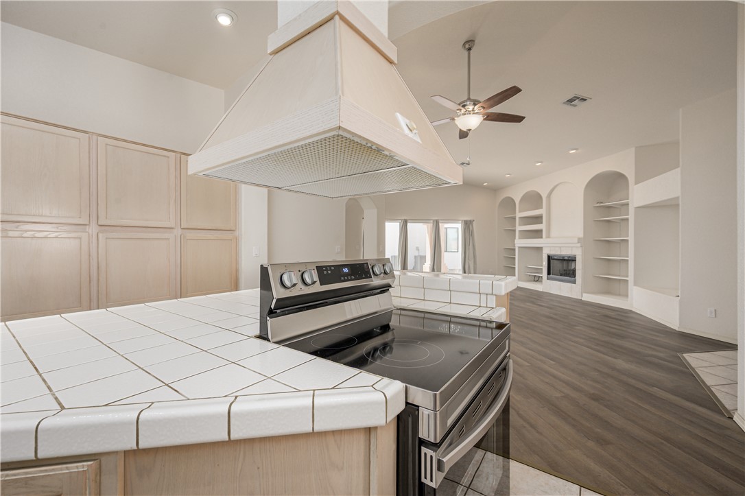 2150 E Bella Vista Drive