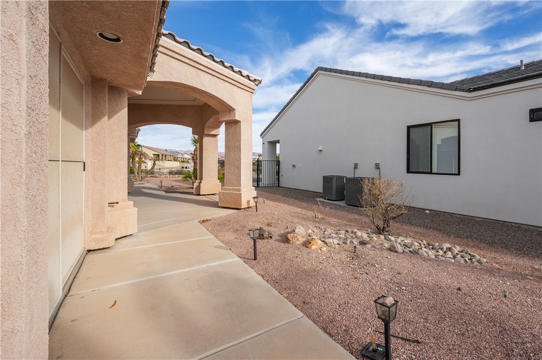 2150 E Bella Vista Drive