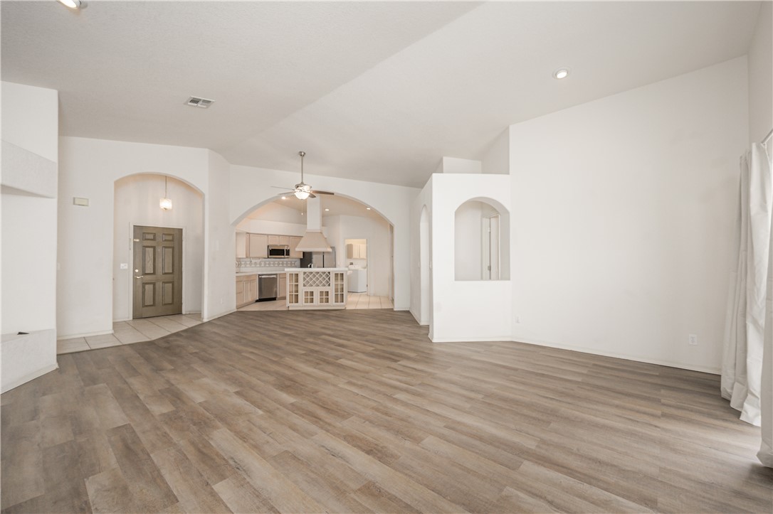 2150 E Bella Vista Drive