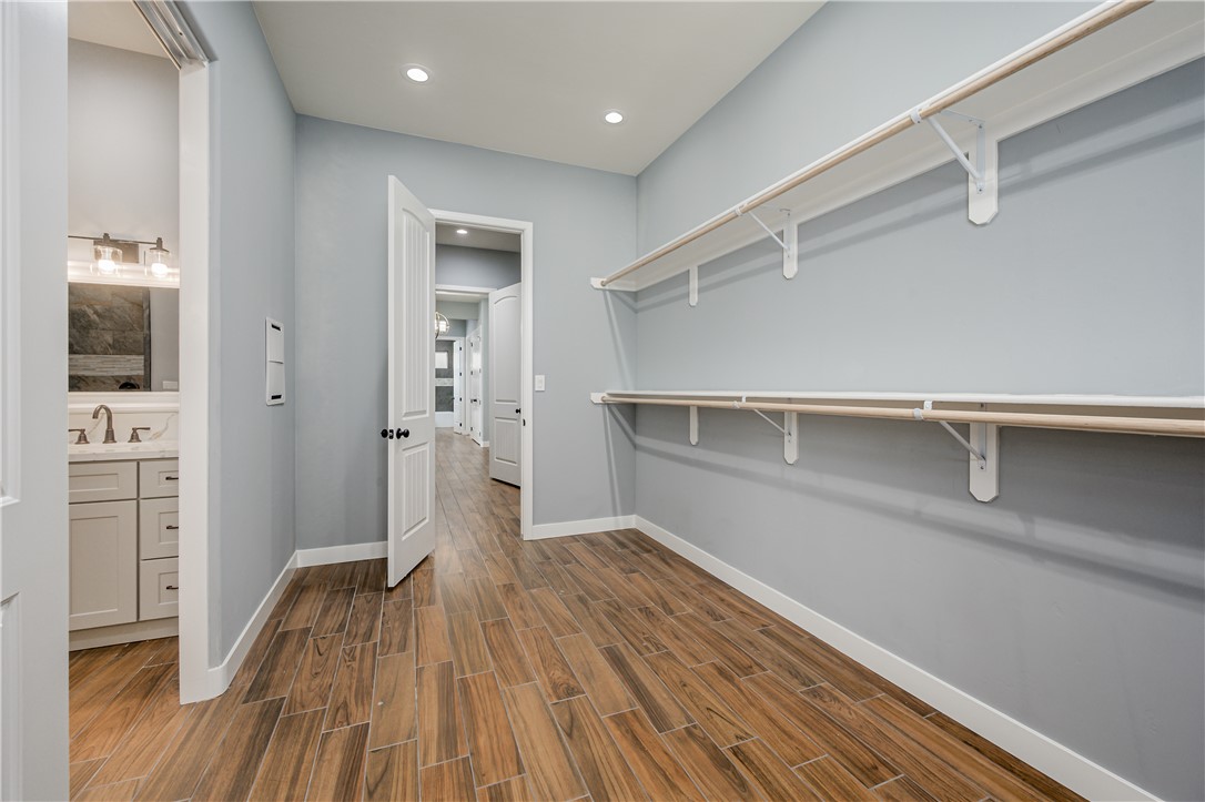 2333 Raven Court