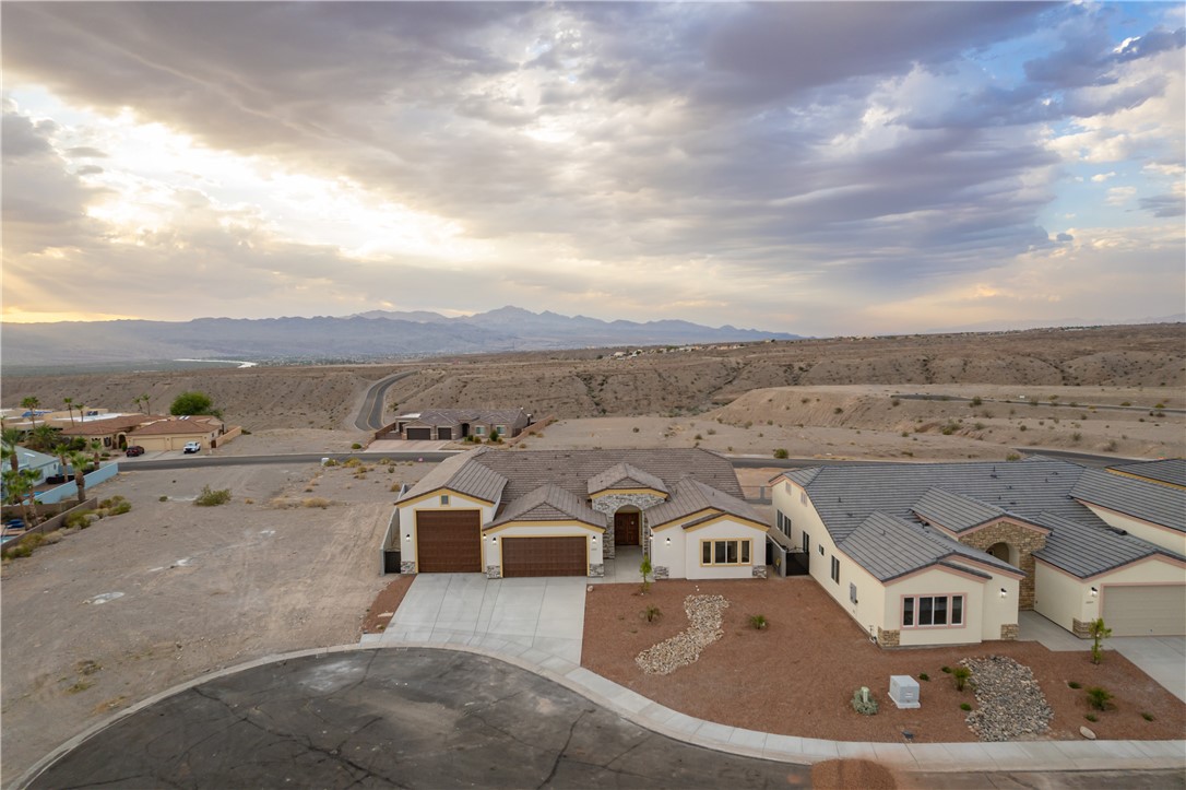 2333 Raven Court