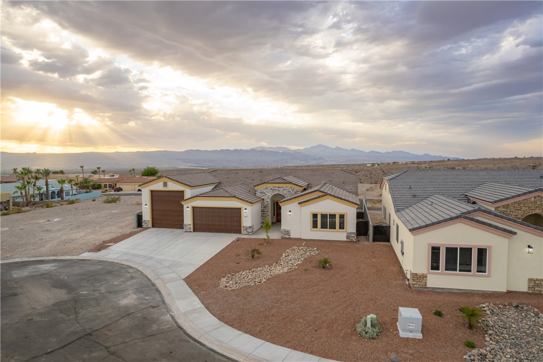 2333 Raven Court