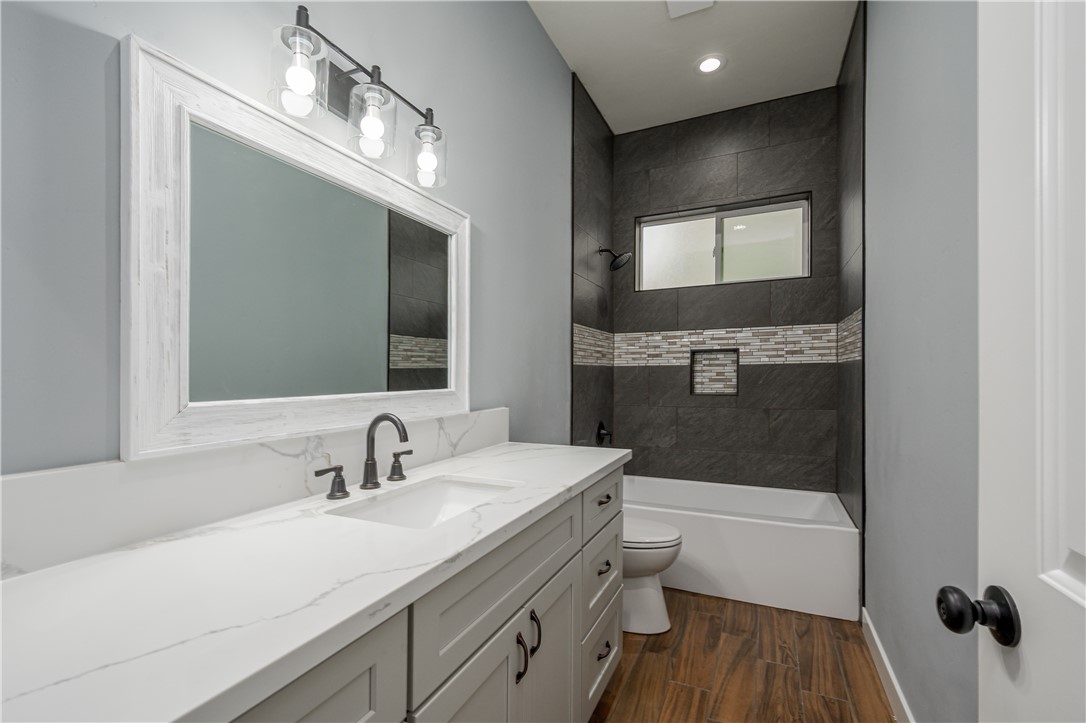 2333 Raven Court