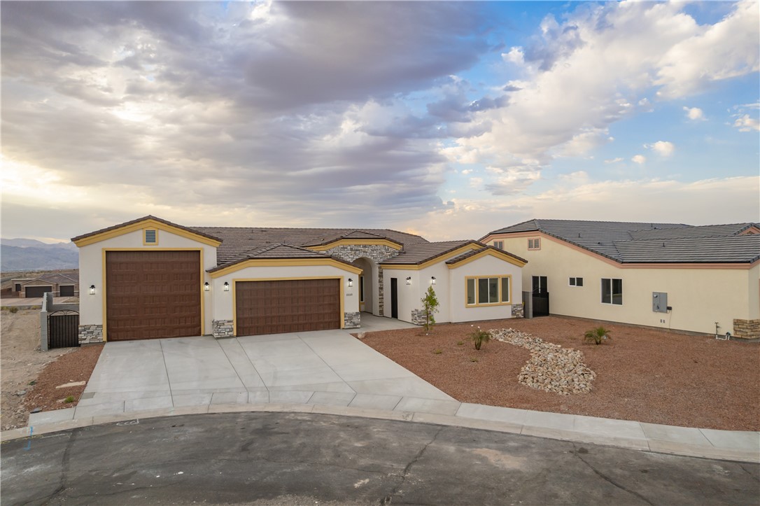 2333 Raven Court