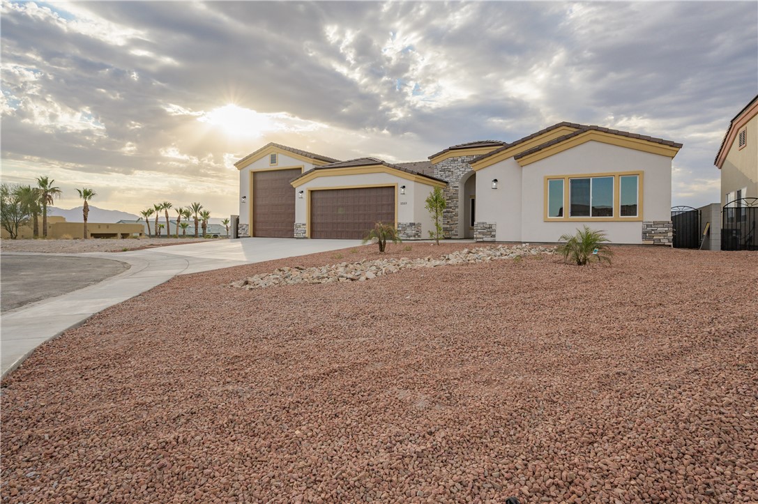 2333 Raven Court