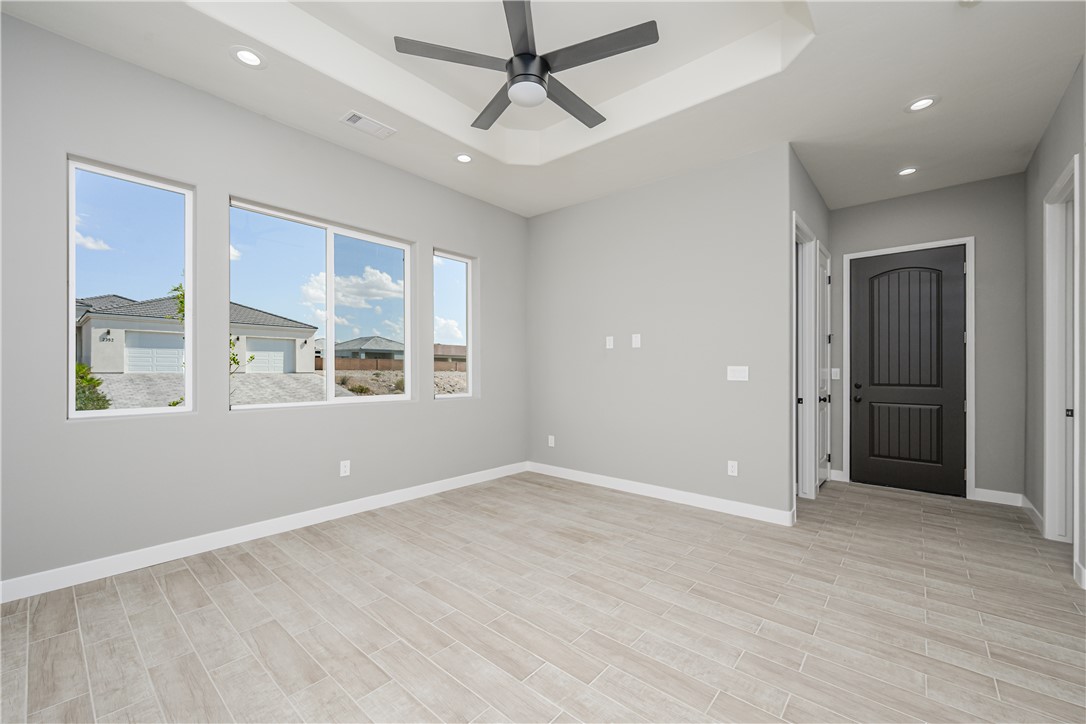 2345 Raven Court