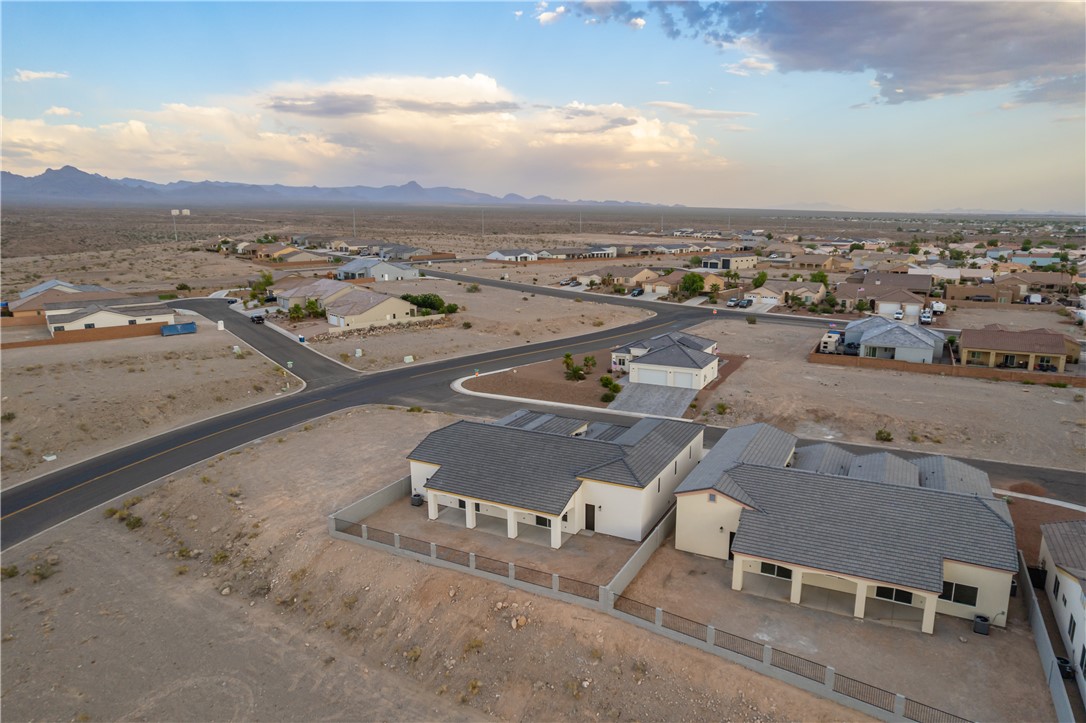2345 Raven Court