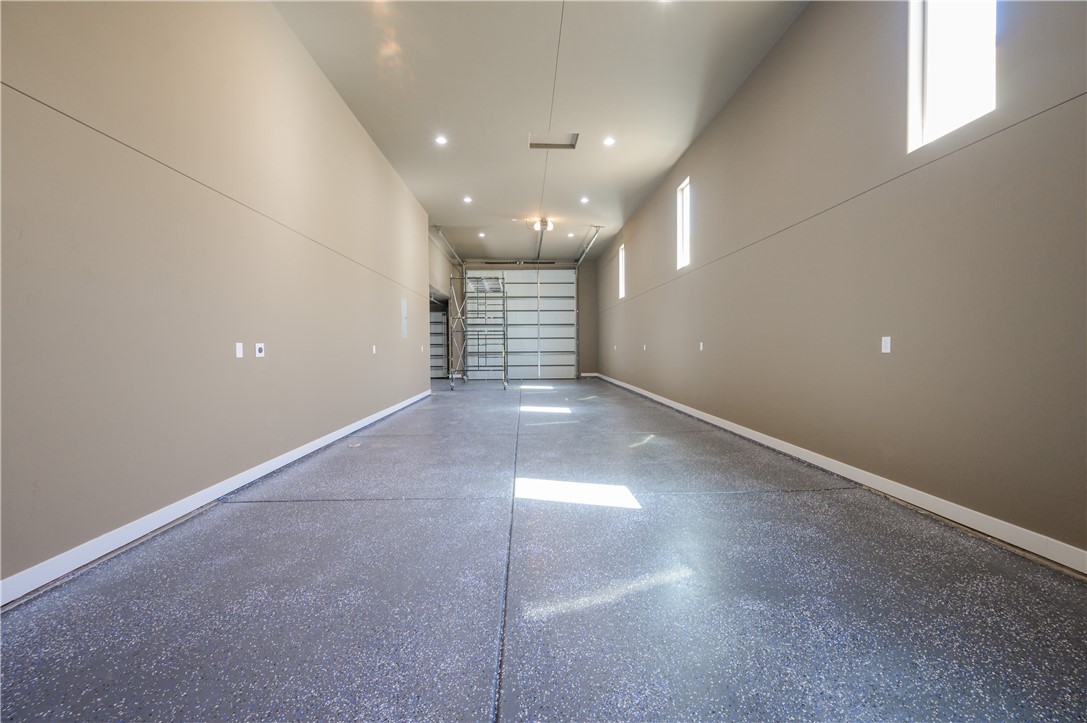 2345 Raven Court