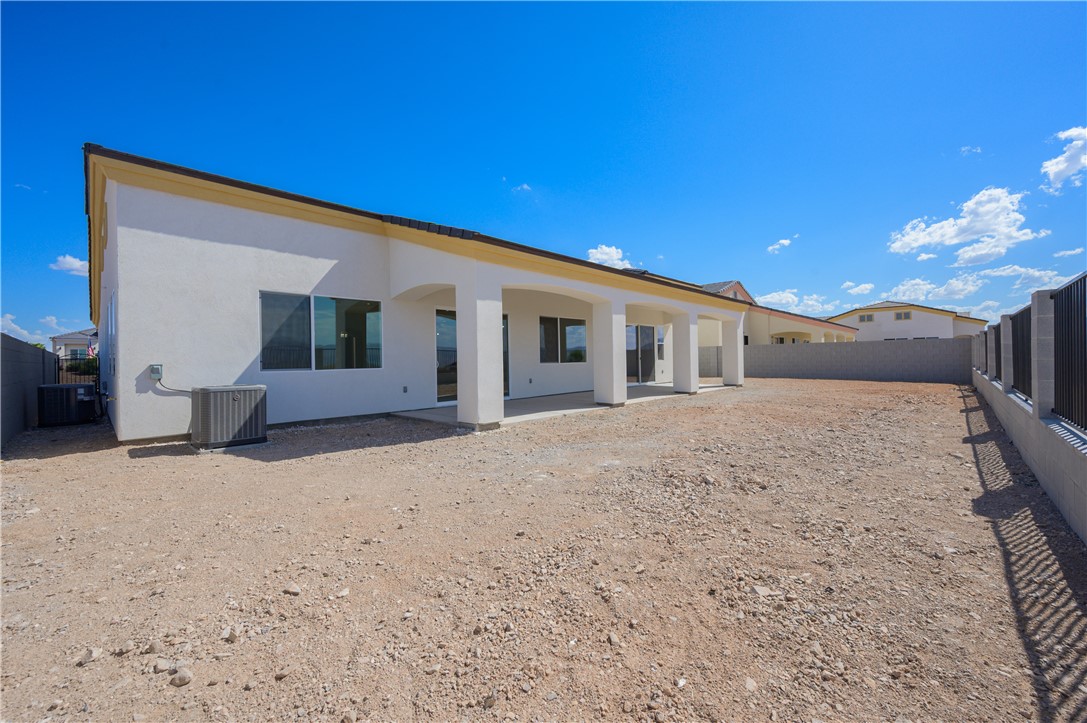 2345 Raven Court